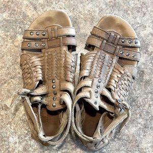 BedStu leather sandals, size 8